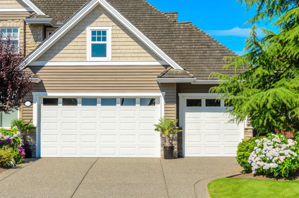 Garage Door Contractors (2)